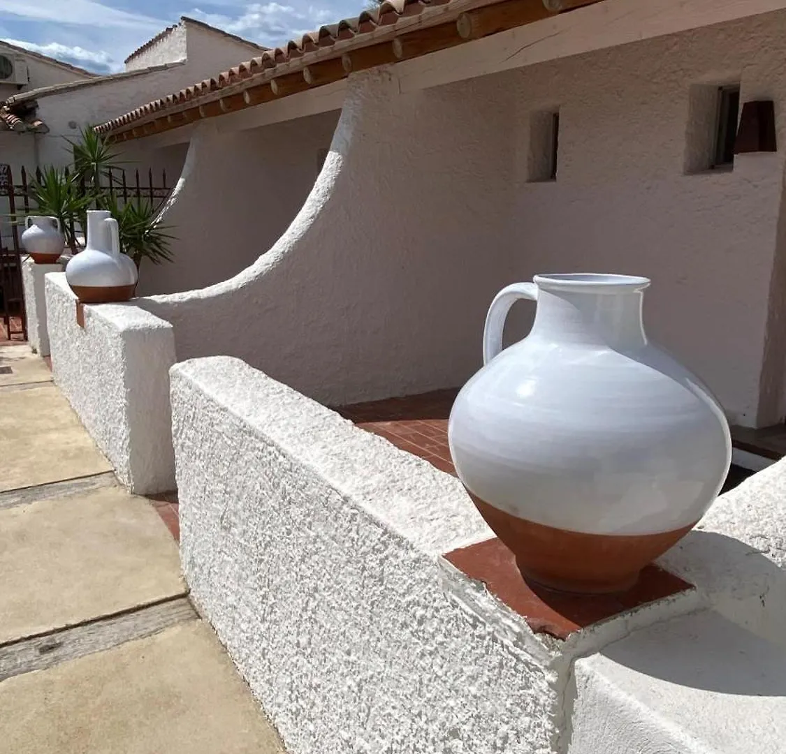 Hotel Lodge Sainte Helene Adult Only Saintes-Maries-de-La-Mer