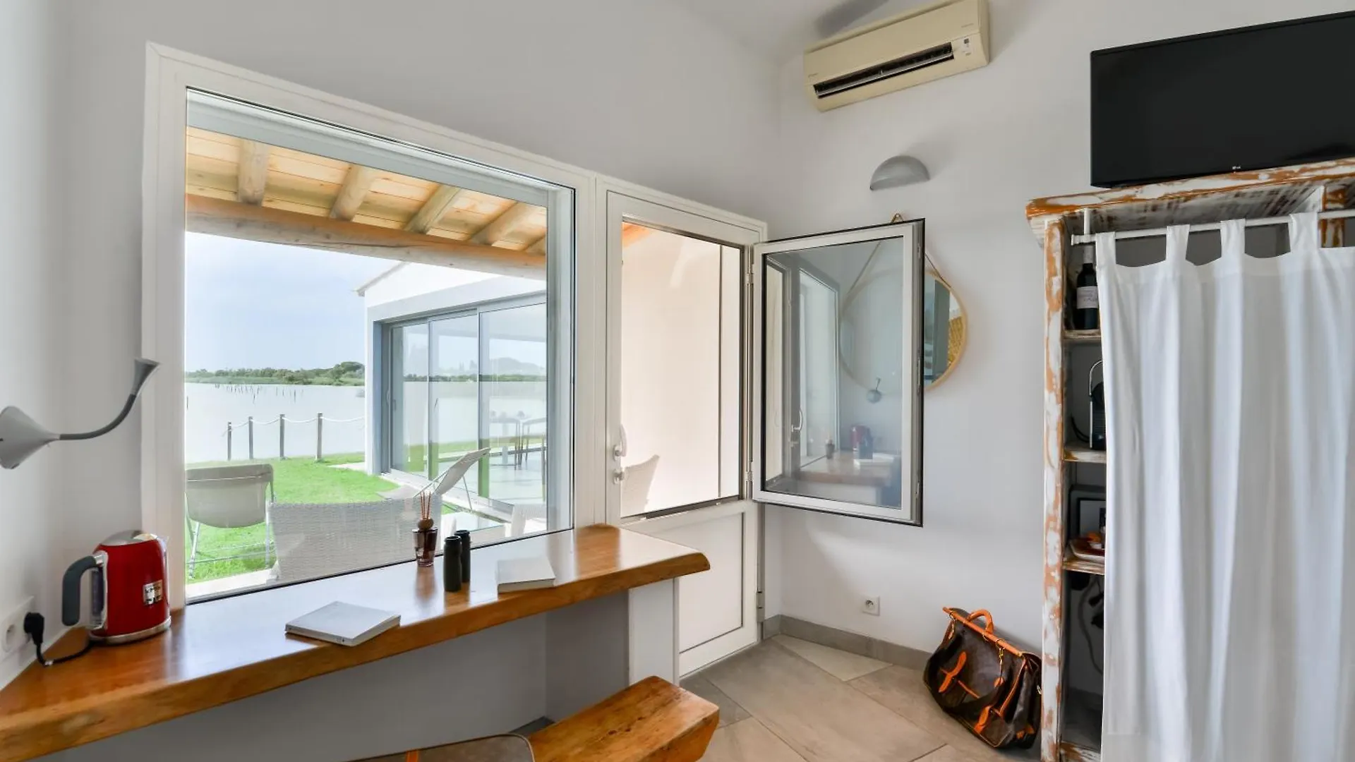 Lodge Sainte Helene Adult Only Saintes-Maries-de-la-Mer 0*,  France