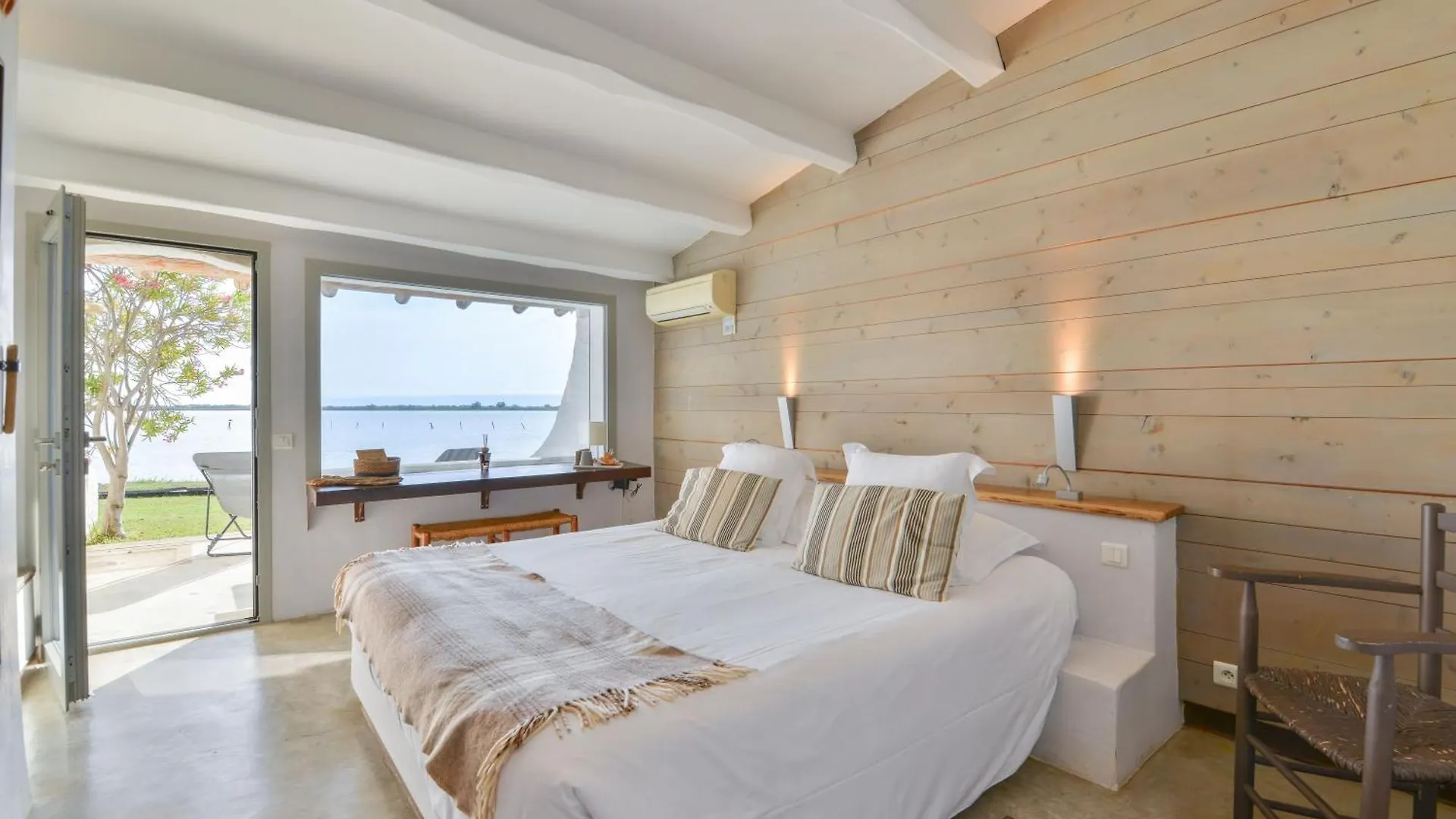 Hotel Lodge Sainte Helene Adult Only Saintes-Maries-de-la-Mer