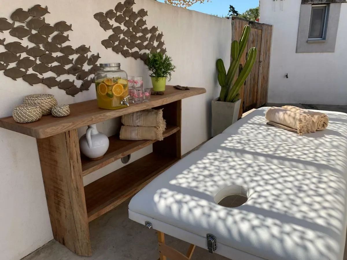 Hotel Lodge Sainte Helene Adult Only Saintes-Maries-de-la-Mer